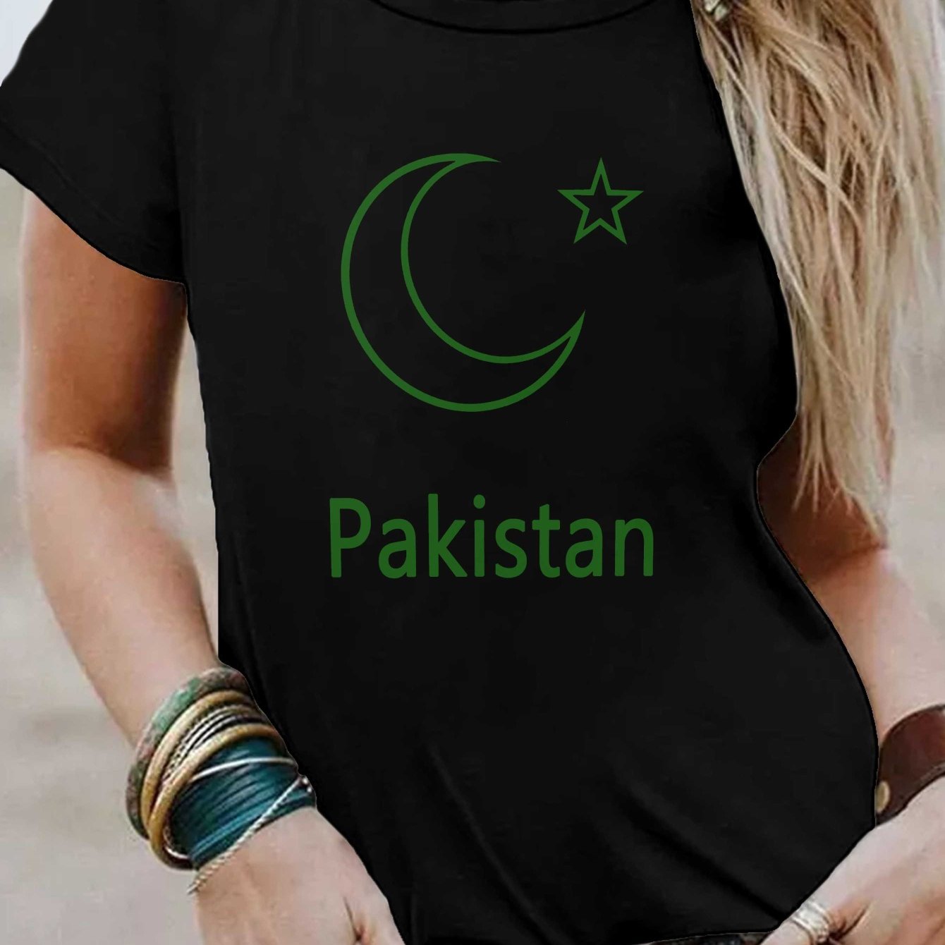 Women's Pakistani Star & Pakistan Print T-Shirt - Crescent Moon & Bold Text Design, Dark Grey with Green Lettering, Short Sleeve Crew Neck Casual Top, Breathable Medium-Stretch Fabric, Machine Washable All-Season Comfort, Cas