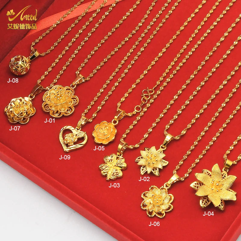 Golden Necklace with Pendant