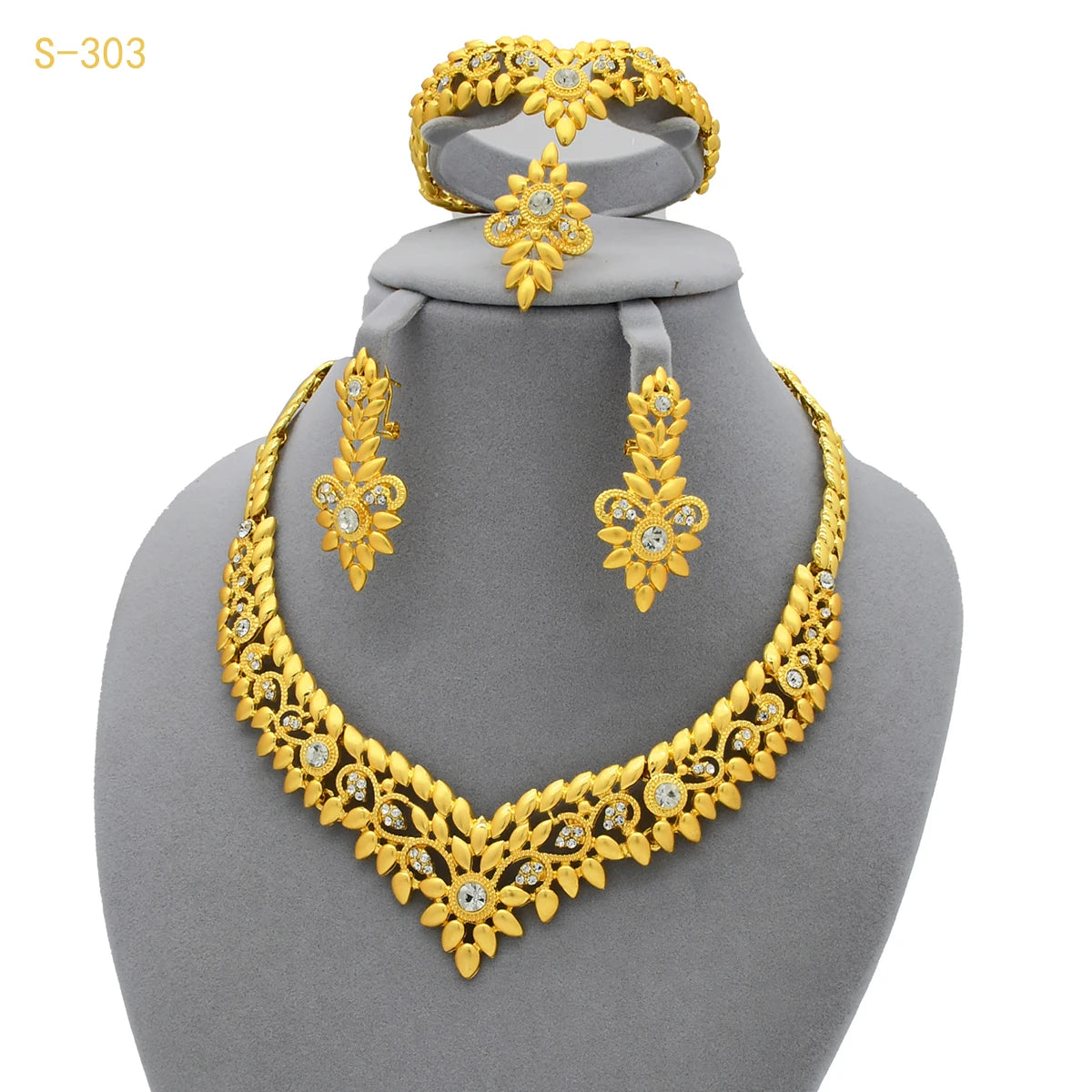 Luxury Flower Shape Golden Necklace Sets