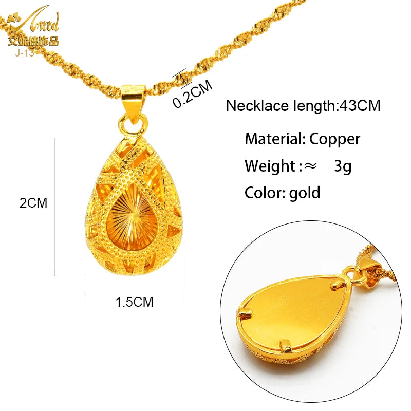Golden Necklace with Pendant