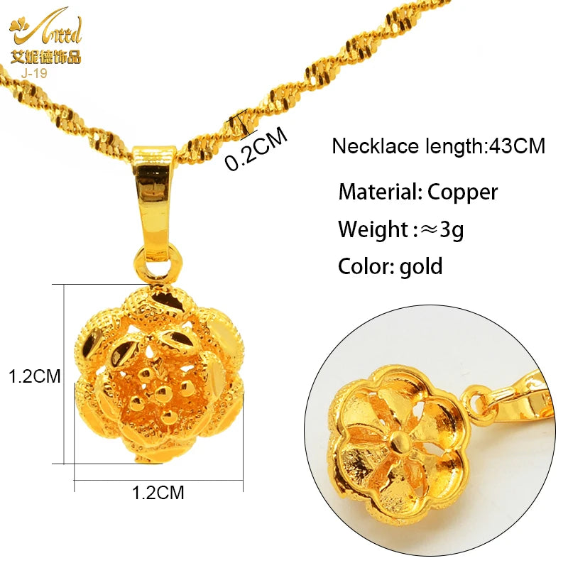 Golden Necklace with Pendant