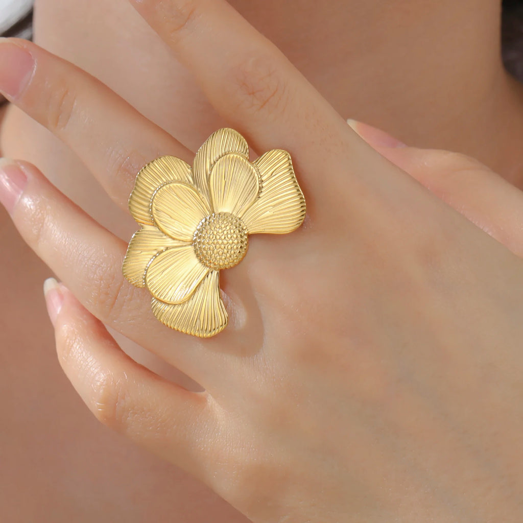 Aesthetic Flower Rings