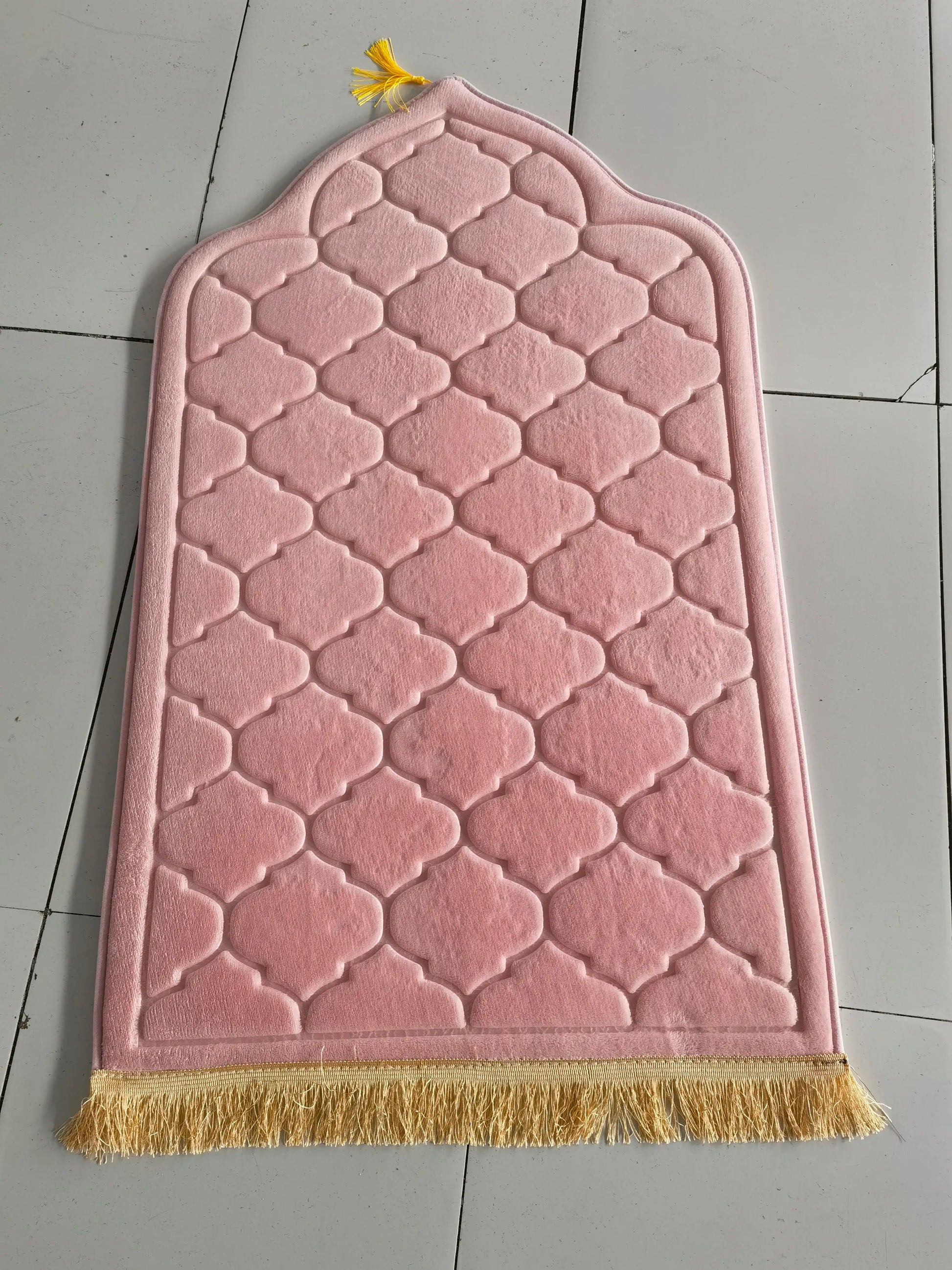 Muslim Prayer Rug Thick,Soft Velvet Mat Ramadan Gift,Portable Prayer Mat for Women Man Kids Meditation