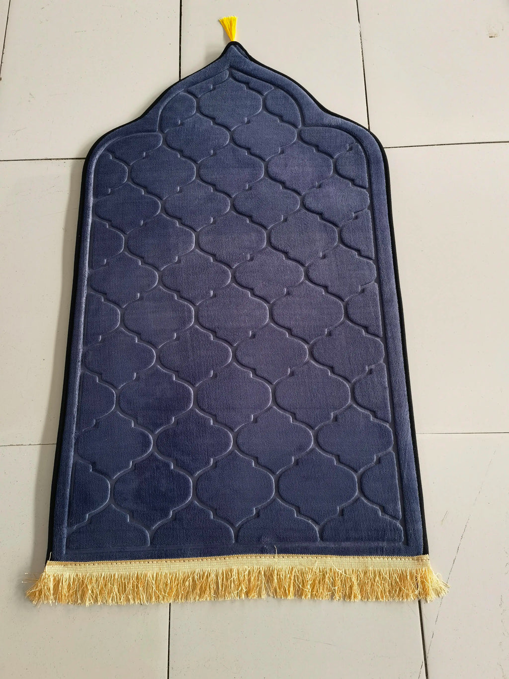 Muslim Prayer Rug Thick,Soft Velvet Mat Ramadan Gift,Portable Prayer Mat for Women Man Kids Meditation
