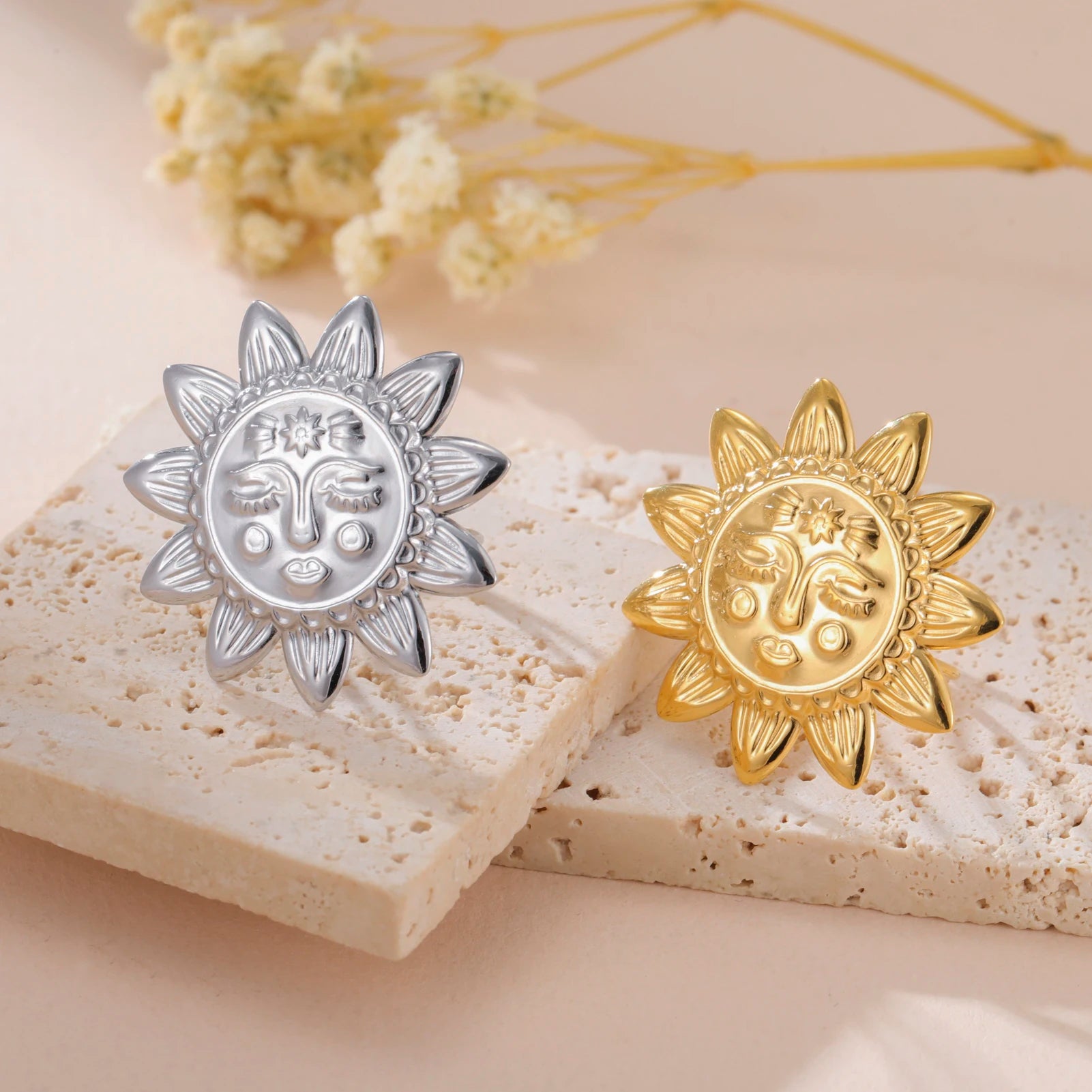 Aesthetic Flower Rings