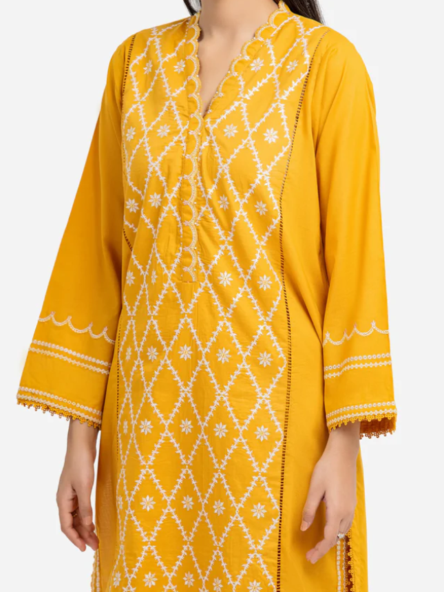 Edenrobe: Pret 2Pc Embroidered Cambric Shirt Trouser