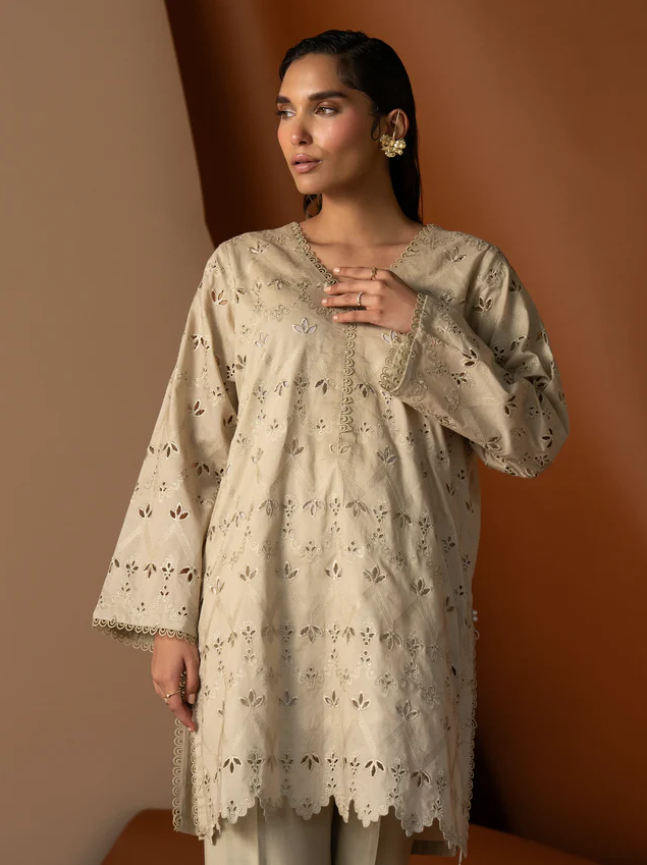 Edenrobe: Pret 2Pc Embroidered Cambric Shirt Trouser